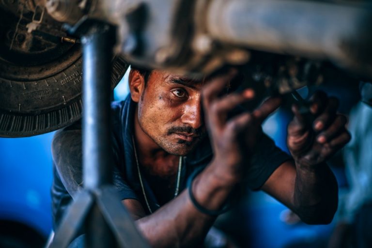 Time for a Tune-Up? 9 Signs Your Car Needs Service
