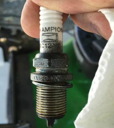 7 Signs Your Spark Plugs Need Replacing