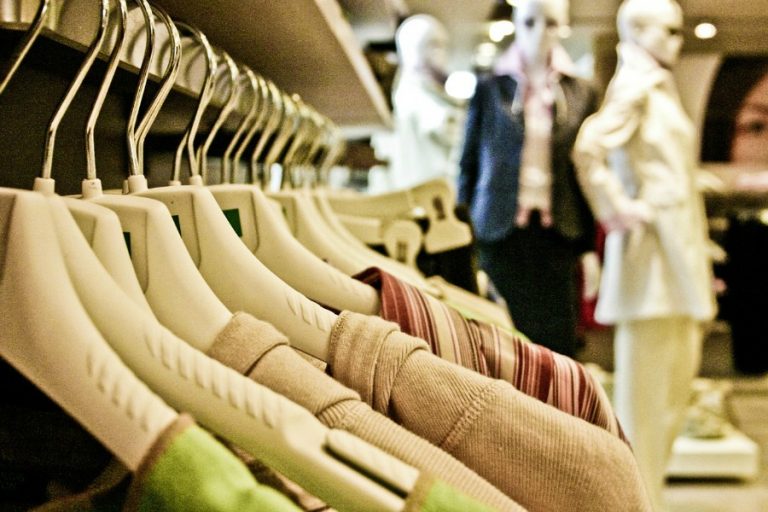 Buying Winter Clothes For Women - Top 5 Money-Saving Tips