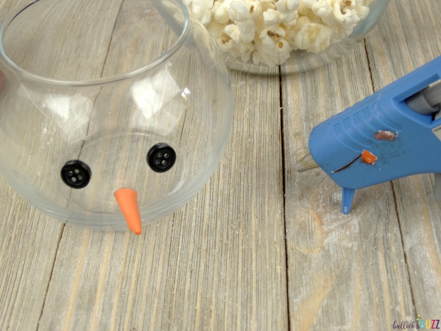 popcorn snowman jar holiday decor use hot glue to add eyes nose