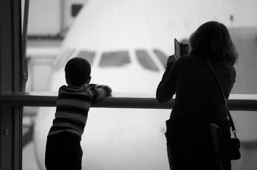 traveling with young children at airport
