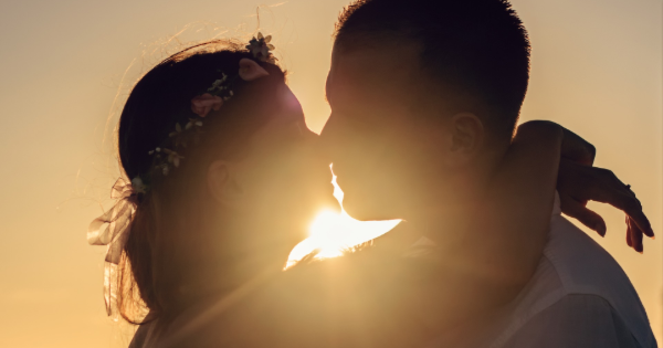 two peole kissing helping your romantic relationships thrive