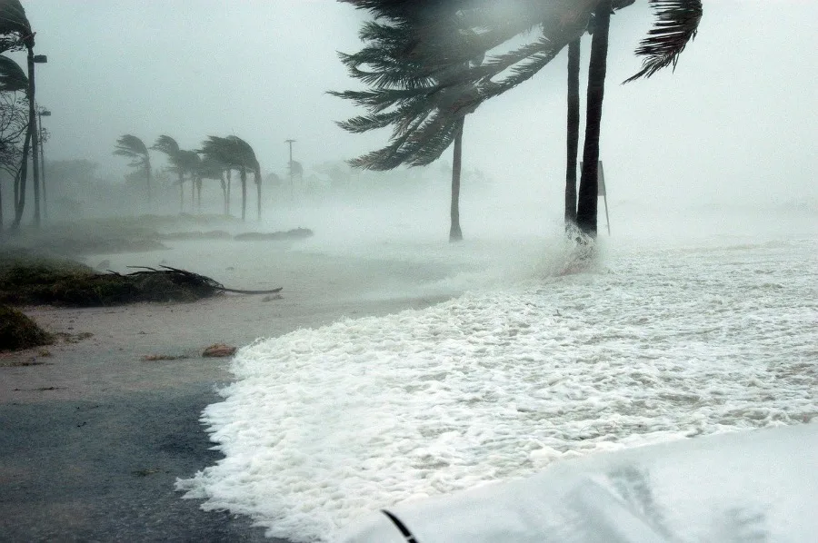 Florida travel tips Hurricane season