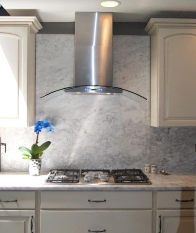 Proliner Range Hood in kitchen