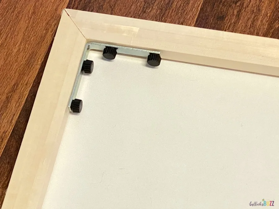 corner of frame assembled