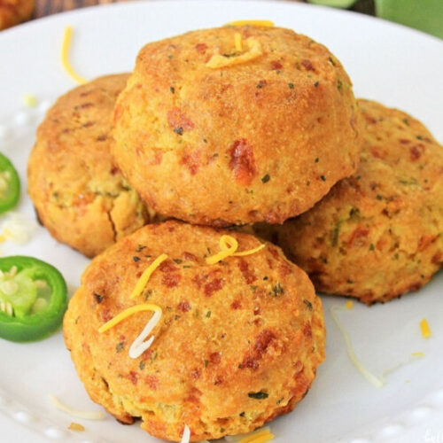 homemade Jalapeño Cheddar Cornbread Muffins
