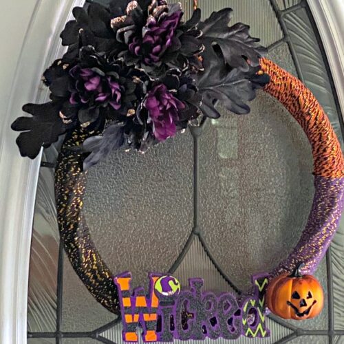 DIY Halloween Wreath - Dollar Tree Halloween Craft - Bullock's Buzz