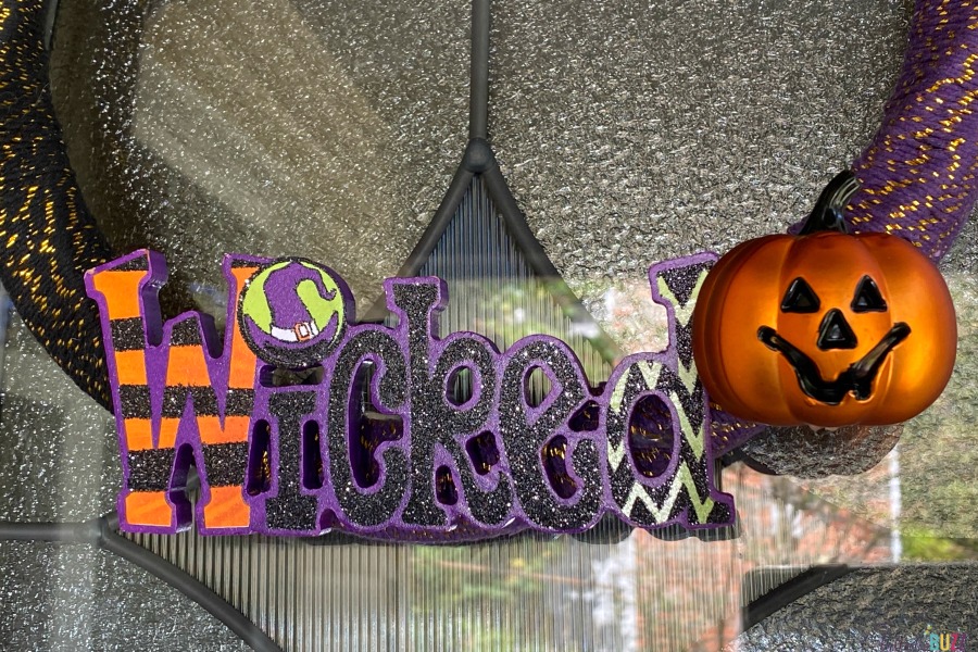 close up of DIY Halloween wreath idea