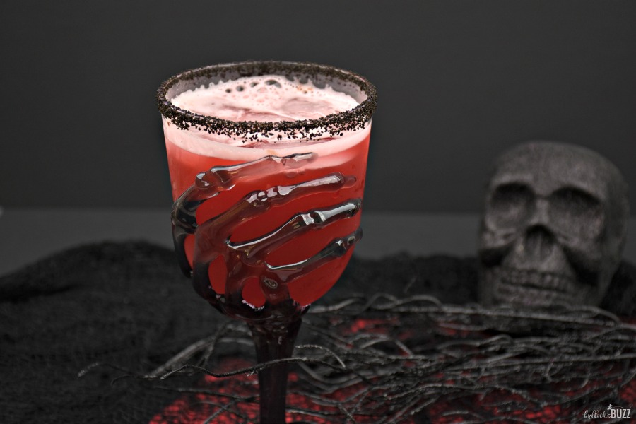 Vampire’s Kiss boozy Halloween drink in glass