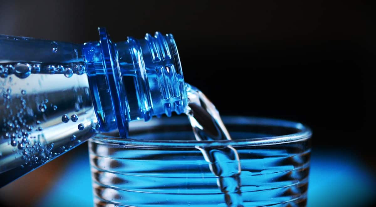 easy healthy habits drink lots of water