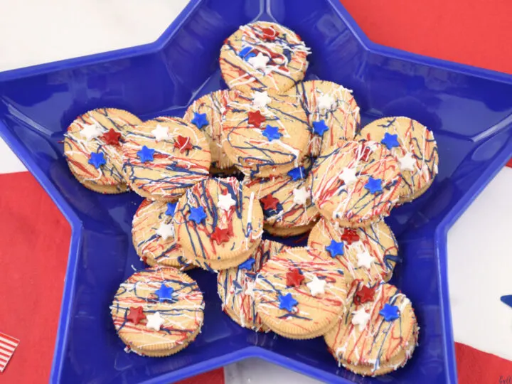 patriotic Oreos on blue star shaped plate