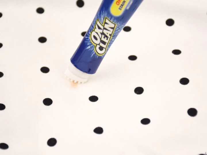 OxiClean On The Go Stain Remover Pen Review - Stains Don't Stand A