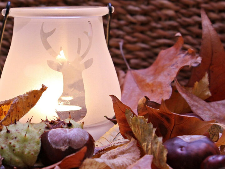 creating your own Fall decor like this candle display is a great way to add some autumn home décor to your home