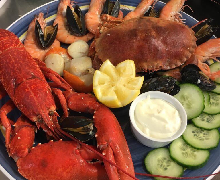 shipping live lobster to your home