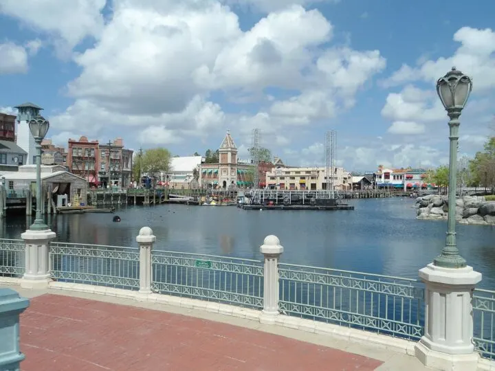 walt disney world riverboat