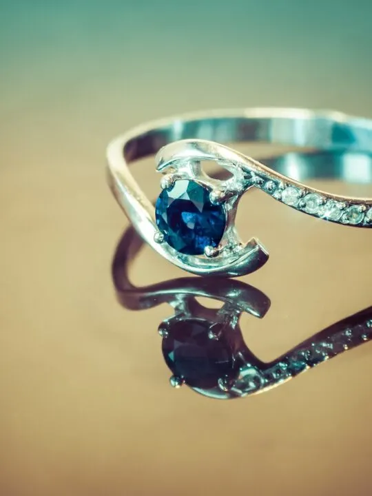 unusual ring with diamond and sapphire