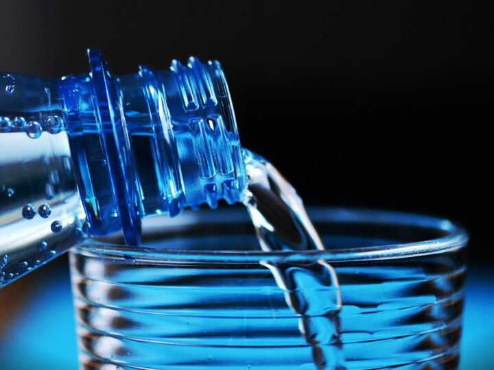 drinking water is an important part of recovering from bariatric surgery