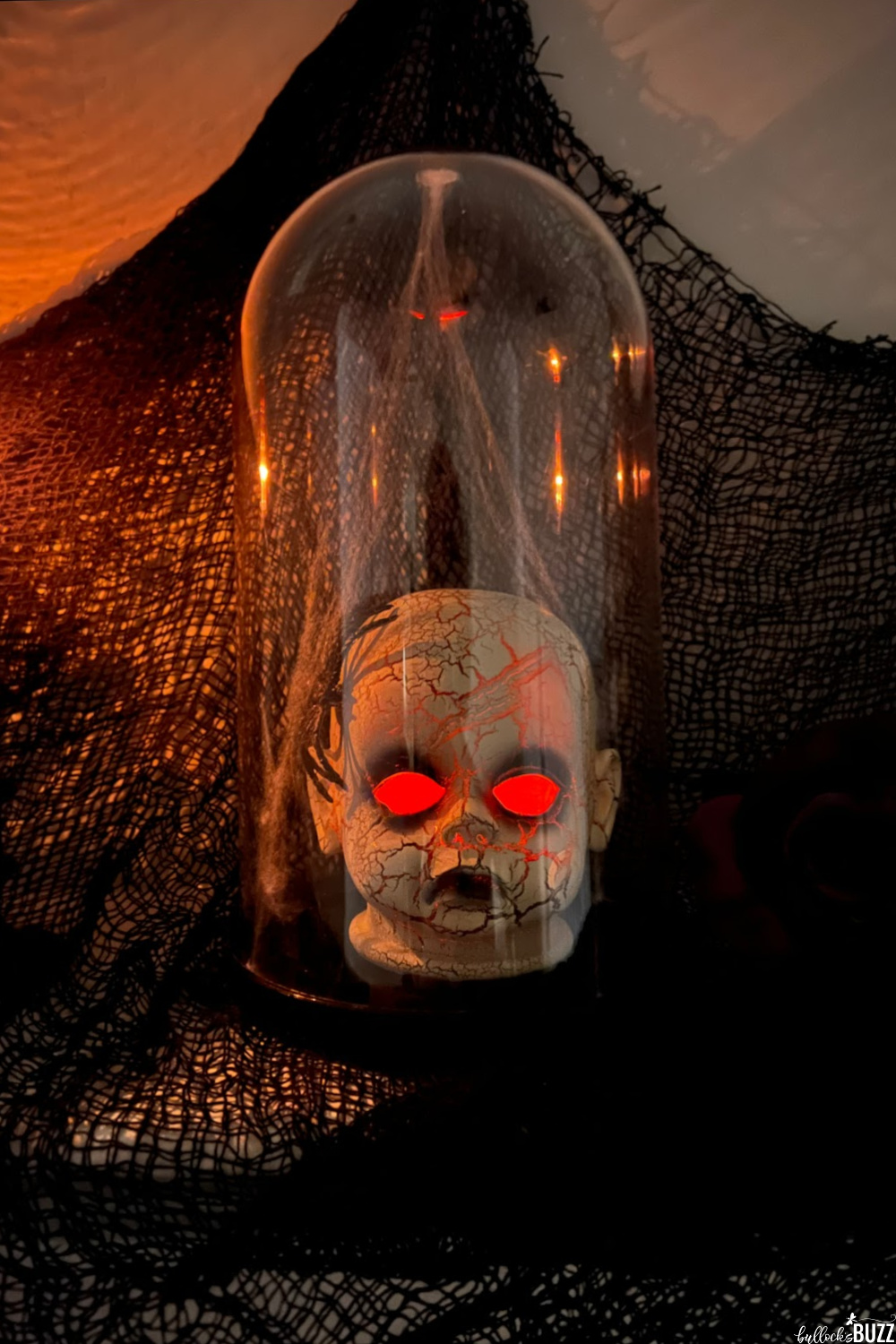 DIY Halloween cloche lit up