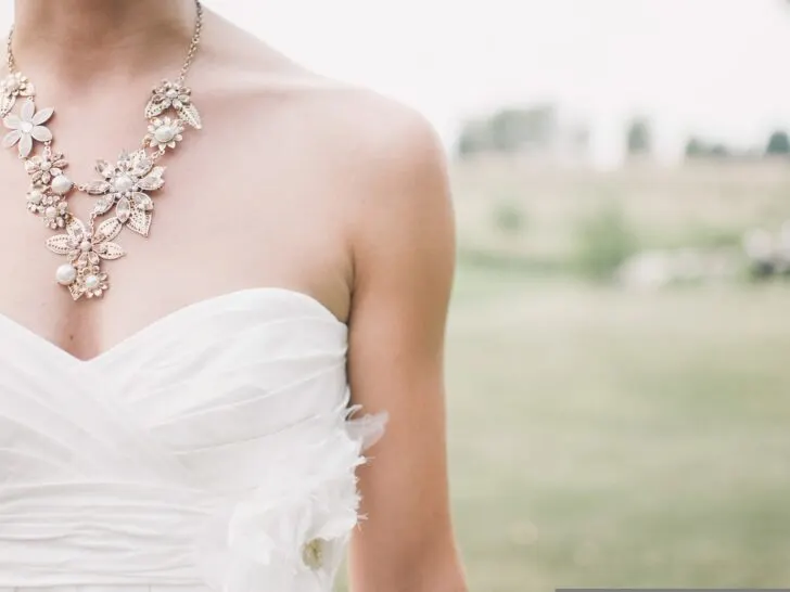 necklace on bride