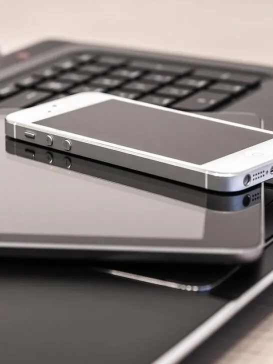 tech gadgets like these make for great graduation gift ideas
