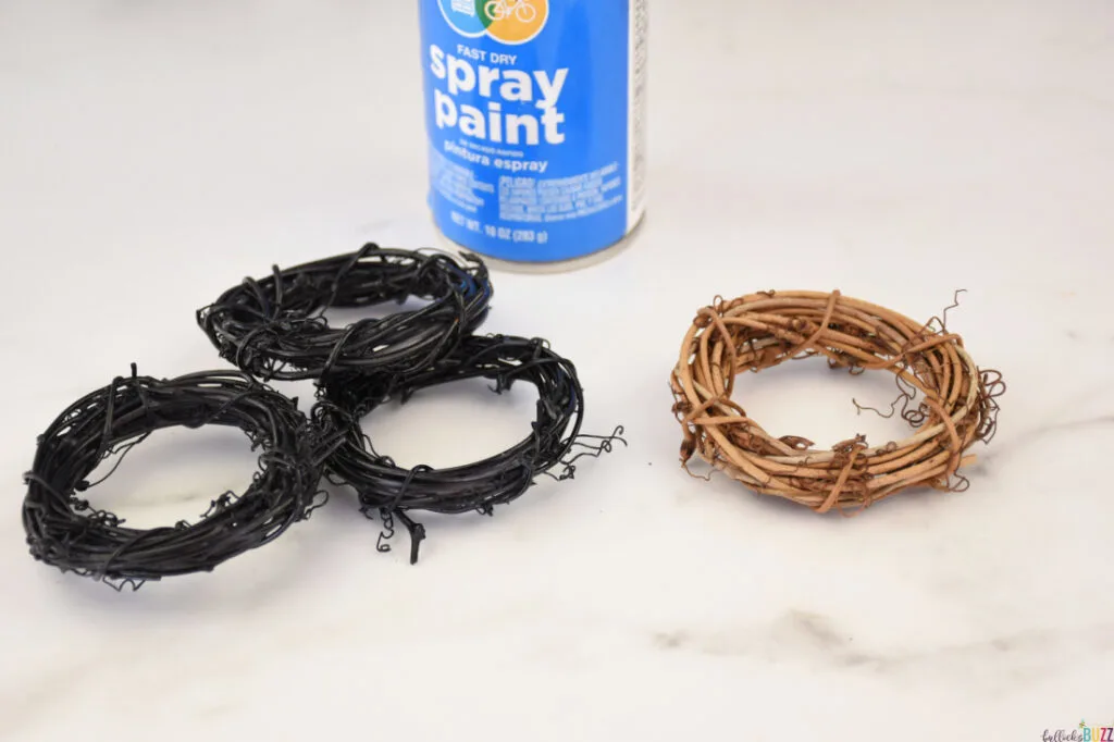 paint wreaths black