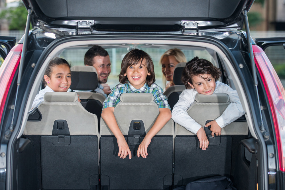 travel with young children in the car