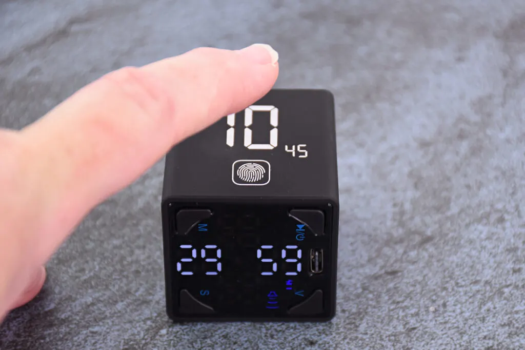 tapping fingerprint icon on the ticktime cube