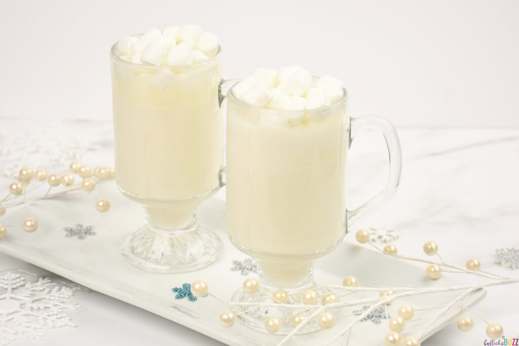 two cups of white hot chocolate