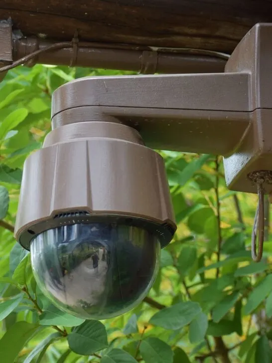 having an outdoor security camera like this one is a great way to protect your home as long as you know how to choose the right camera for your home security system