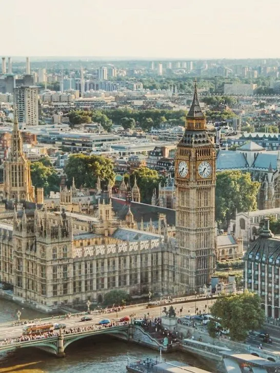visit the beautiful city of London when traveling to England