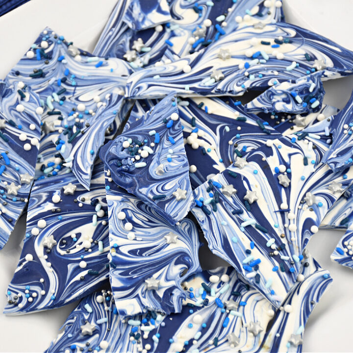 Delicious Hanukkah Bark Candy Recipe: Easy Hanukkah Treat