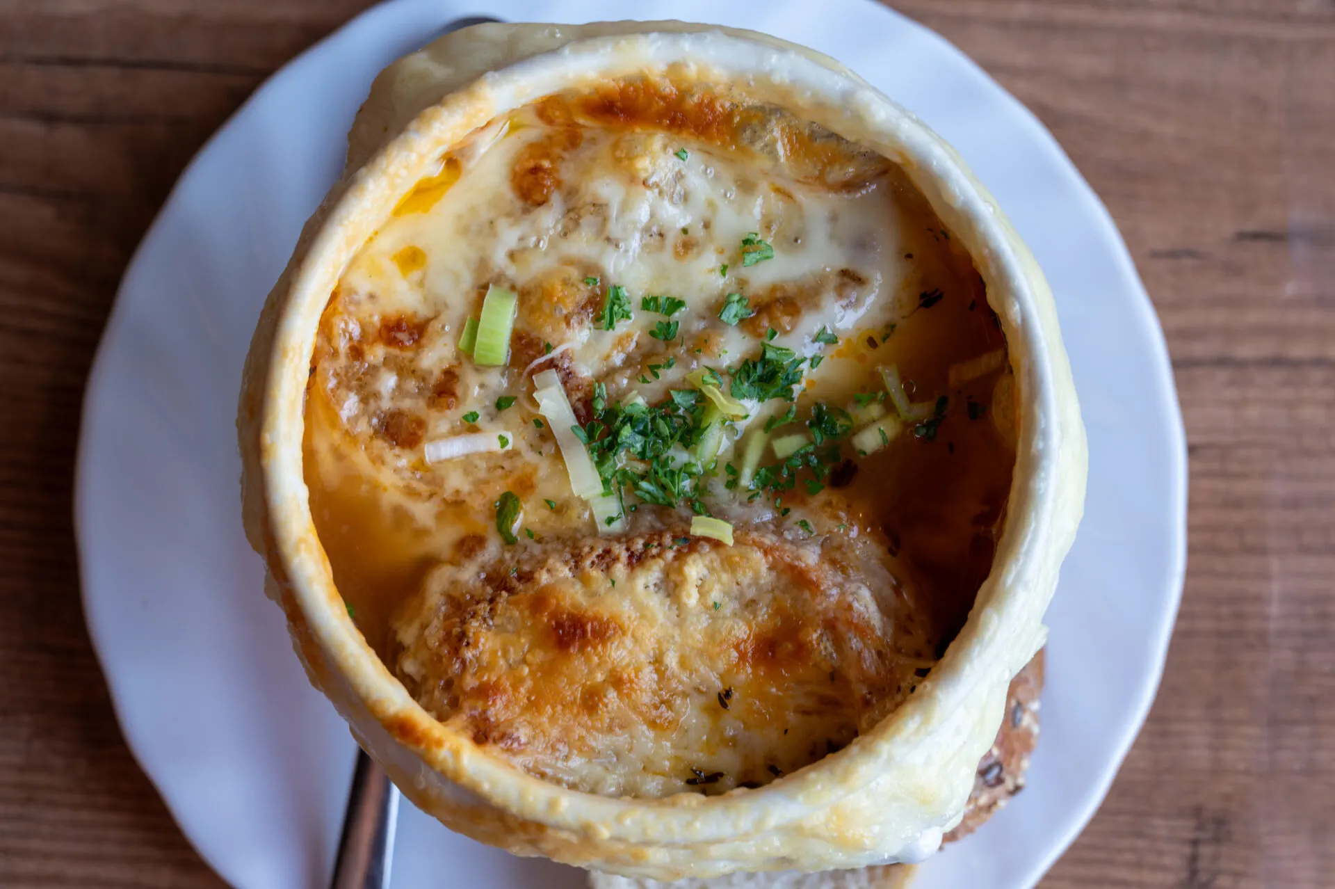 caramelized onion and cheddar soup
