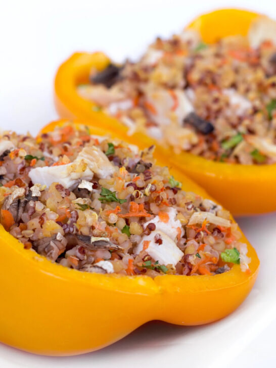 Quinoa-Stuffed Bell Peppers