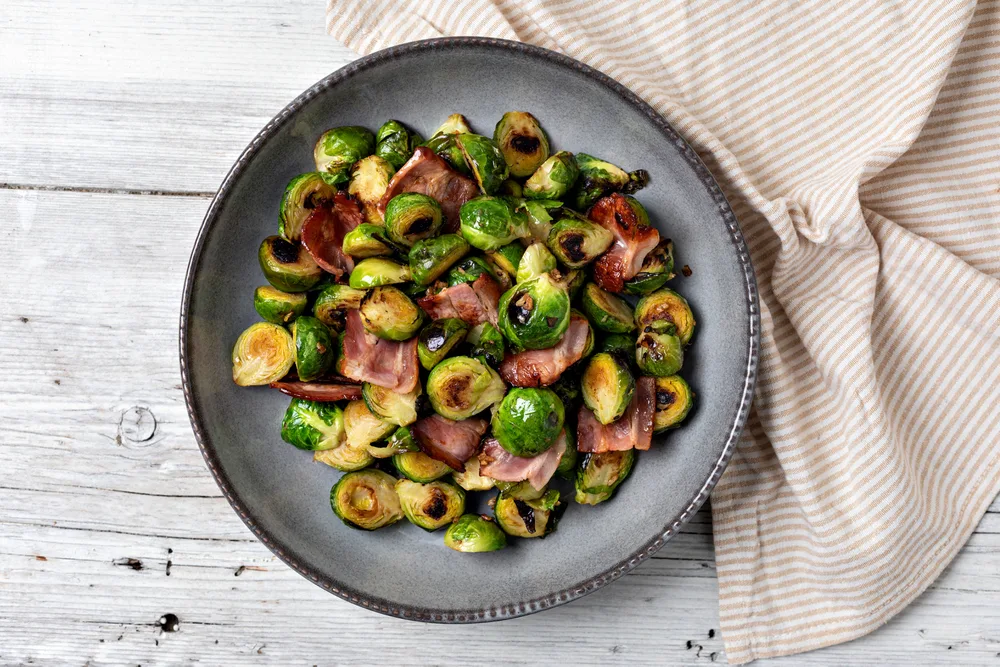 Roasted brussels sprouts with bacon