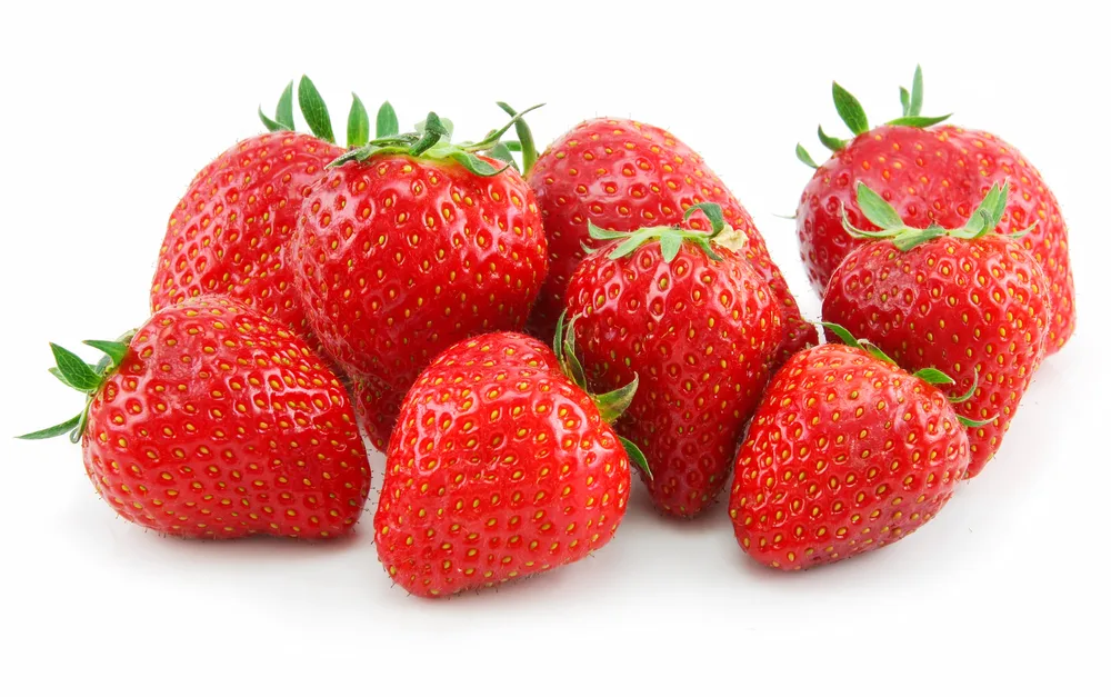 Ripe Strawberries in Basket Isolated on — Photo