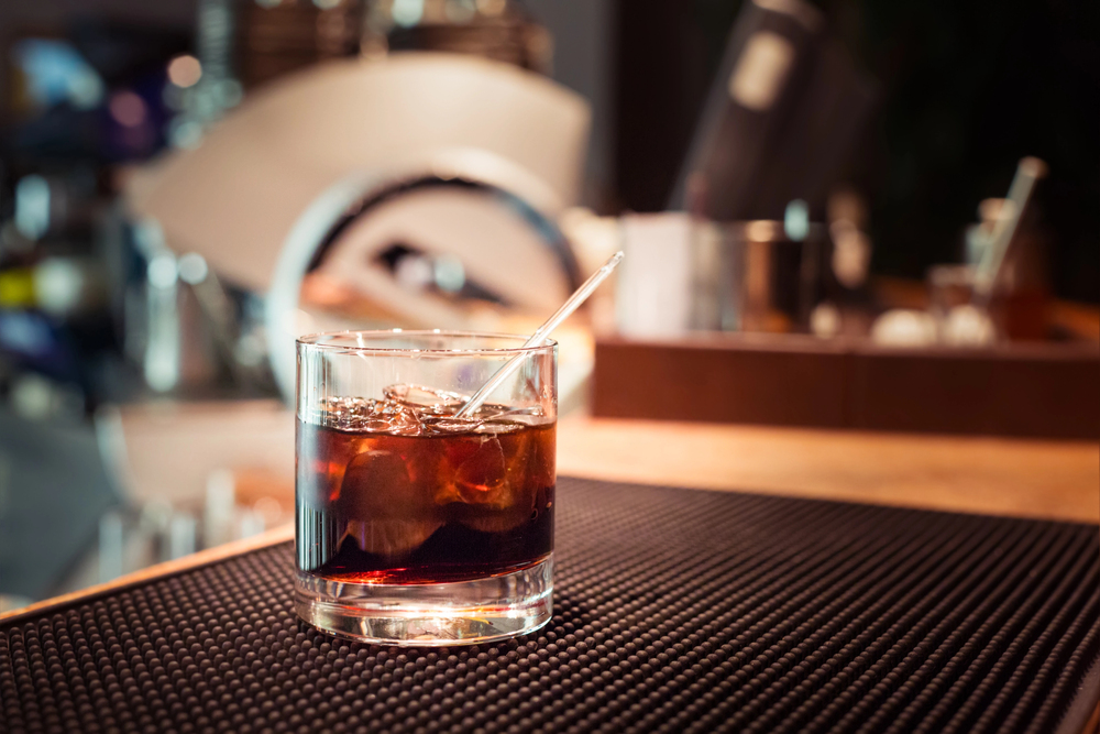 

Remove BG

Save

Share

Sample

Black russian cocktail — Photo
