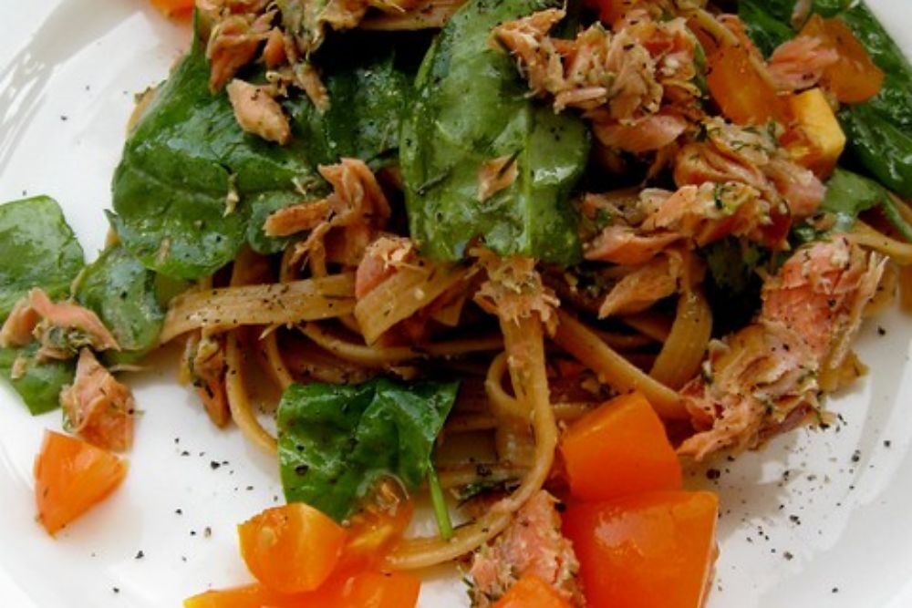 smoked salmon pasta with dill pesto | Helena | Flickr