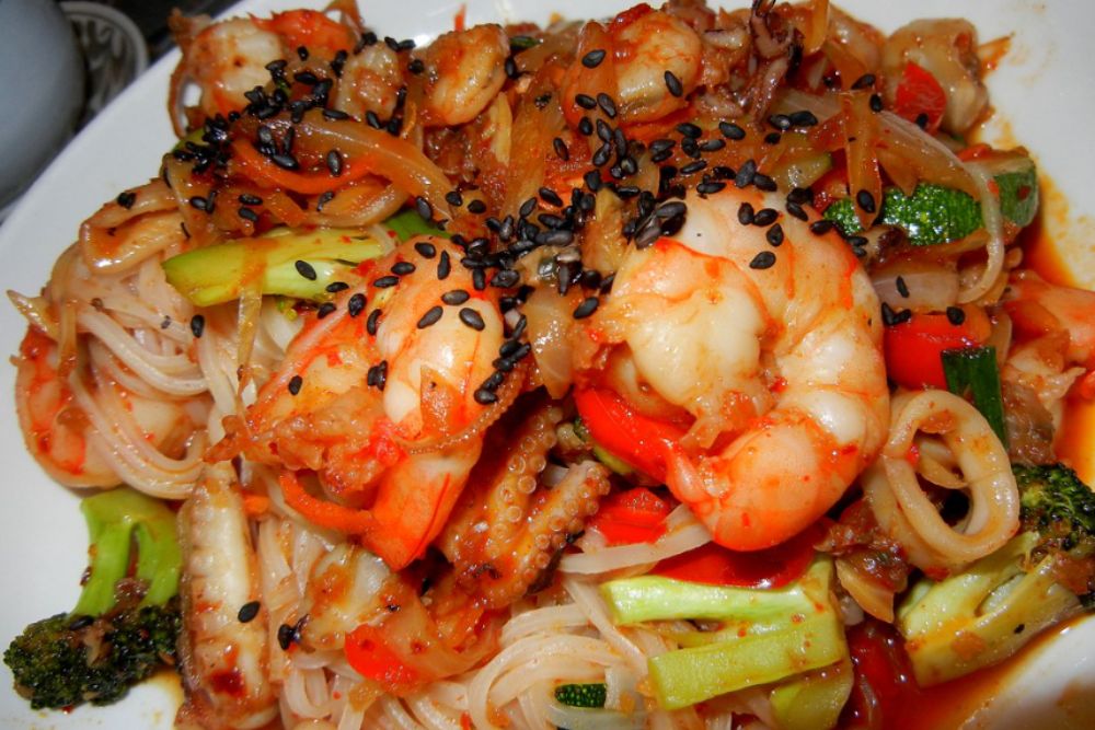 Clam and Zucchini Stir-Fry