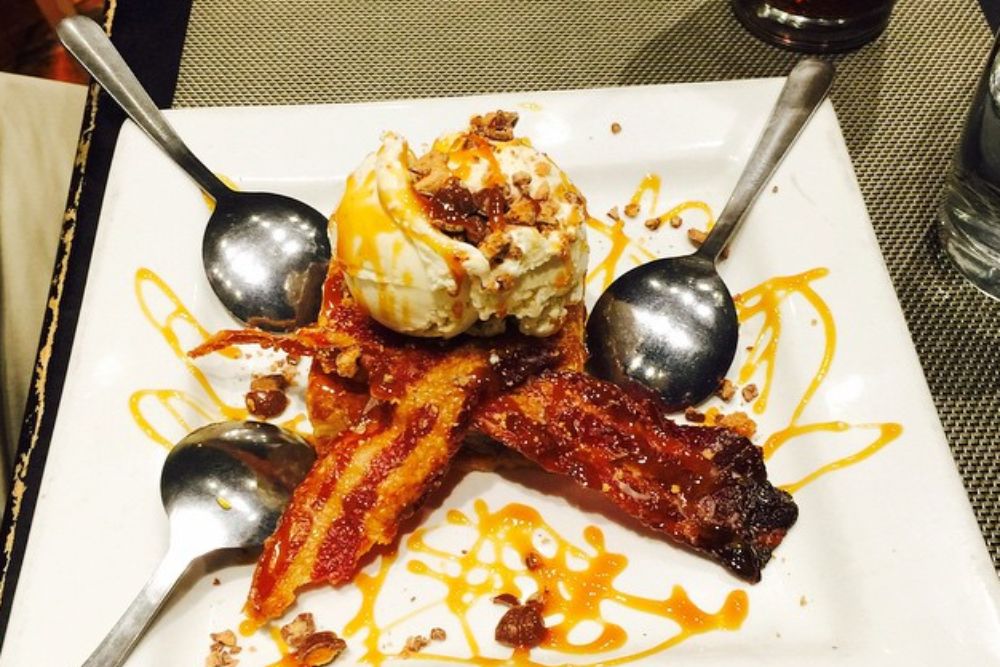2015-01-XX; Maple Bacon Blondie from Local Gastropub - Overton Square, Memphis TN #memphistennessee #memphistn #memphis #tennessee #tn #901 #mtown #overtonsquare #overton #square #midtownmemphis #midtown #localonthesquare #localgastropub #local #gastropub | by muzikbynature1