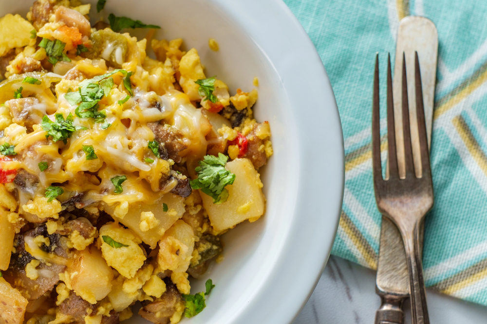 Breakfast Egg Scramble Bowl — Stock Photo, Image