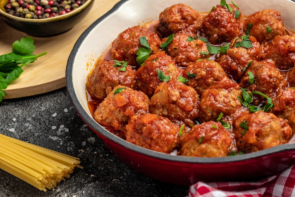 Pan Italian Pasta Tomato Sauce Meatballs Restaurant Menu Dieting Cookbook — Stock Photo, Image