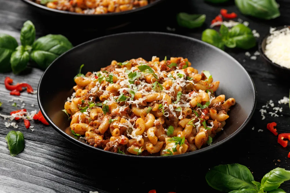 Homemade Taco Beef Pasta Black Bowl Mexican Food — Stock Photo, Image