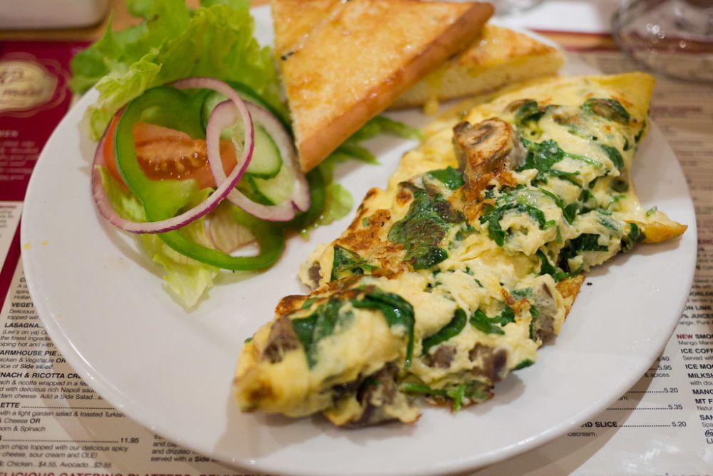 Omelette with mushroom and spinach | See blog post at The Fo… | Flickr
