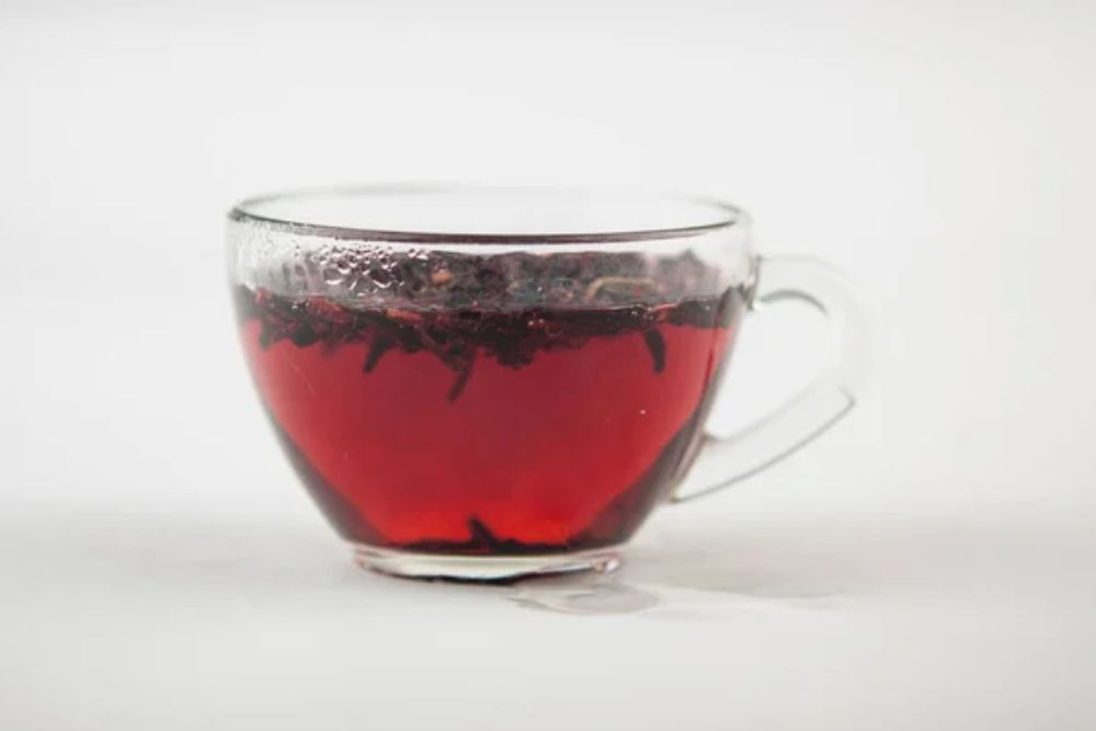 Remove BG
Save
Share
Sample
Karkade. Tea drink in a glass. Red liquid in a glass. Dried petals.