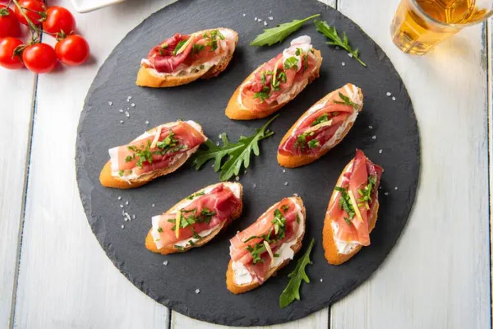 Peach & Prosciutto Crostini