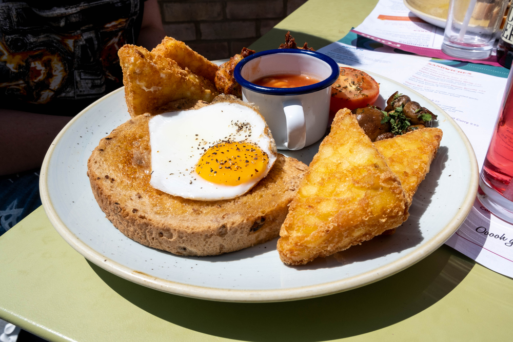 Epsom Surrey London June 2021 Healthy Vegetarian Breakfast Fried Egg — Stock Photo, Image