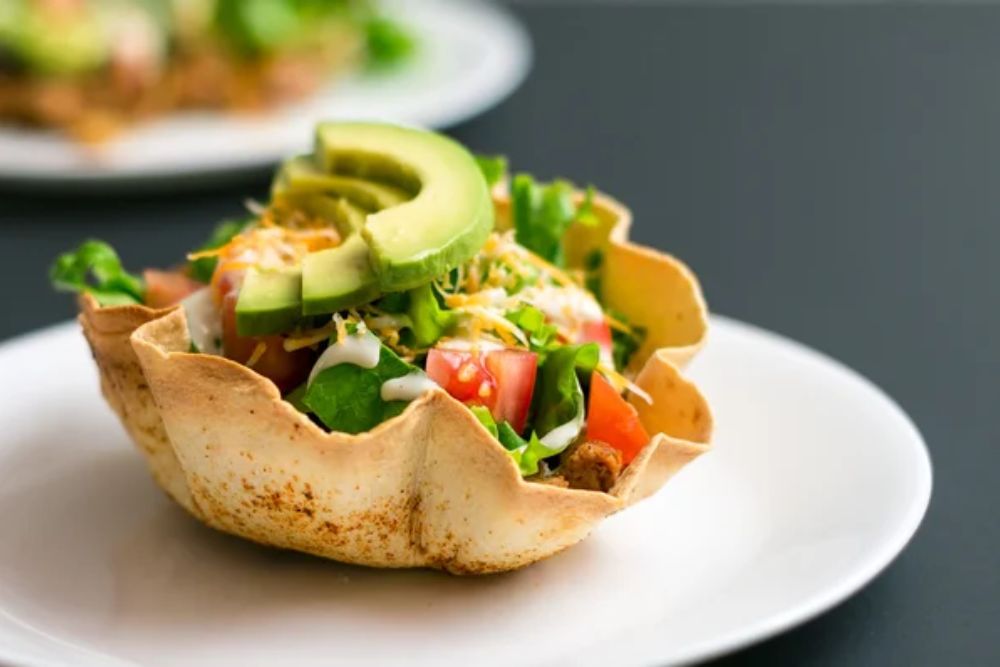 Taco salad shell — Photo