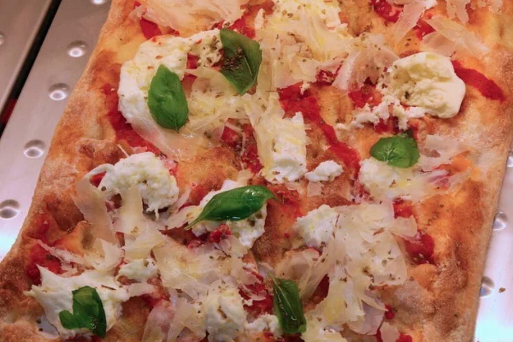 

Save

Share

Sample

AI Editor

Italian focaccia called ROMAN PINSA with basil cheese
Sample

AI Editor

Italian focaccia called ROMAN PINSA with basil cheese