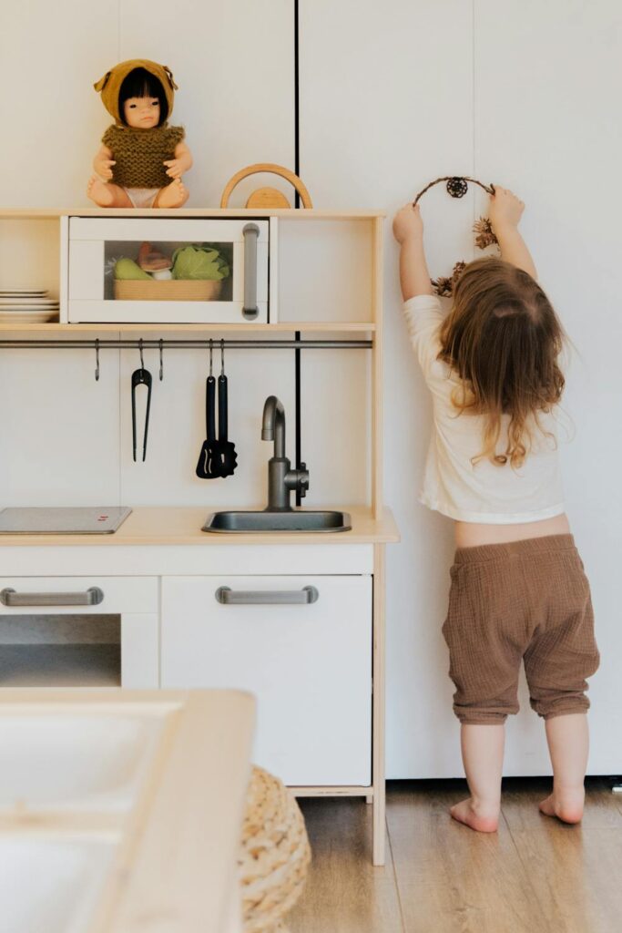 daily routine for kids 5-8 learning independence through play at home