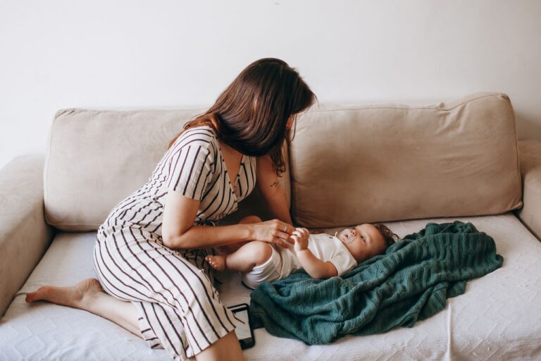 Co-parenting communication helps create a supportive environment as a parent cares for a young child at home.